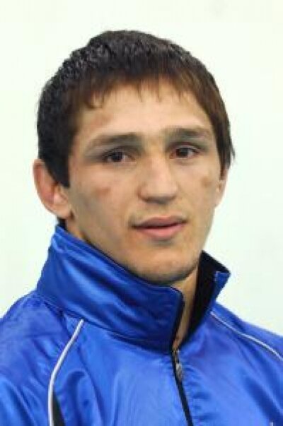 Руслан Белхароев занял первое место на борцовском турнире в Адыгее